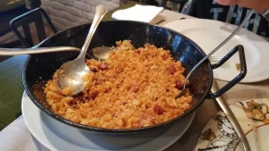 donde comer en roncesvalles asador artiza migas del pastor