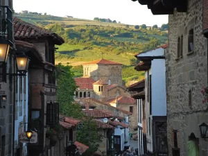 que ver en santillana del mar