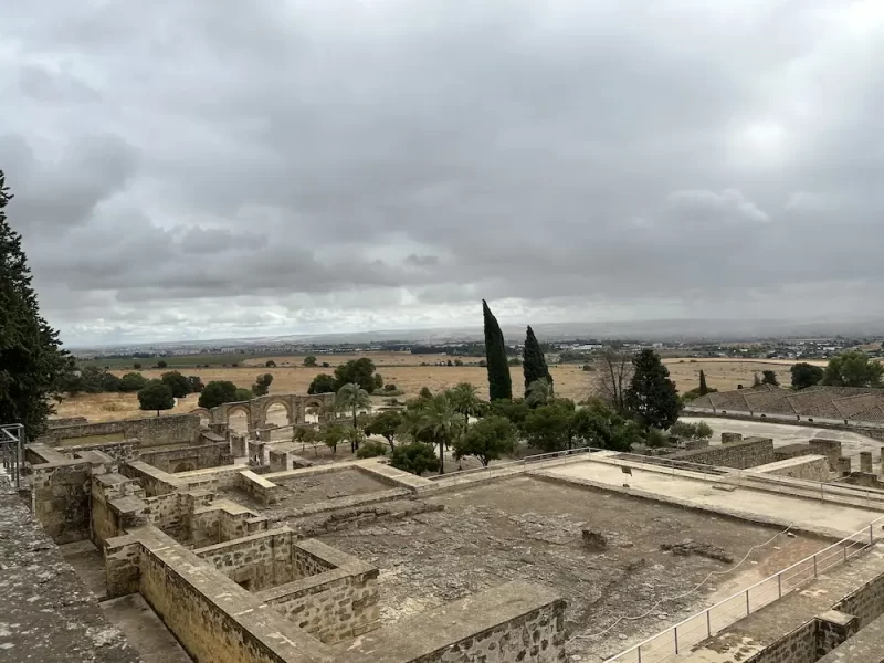 Vista panorámica del yacimiento de Medina Azahara
