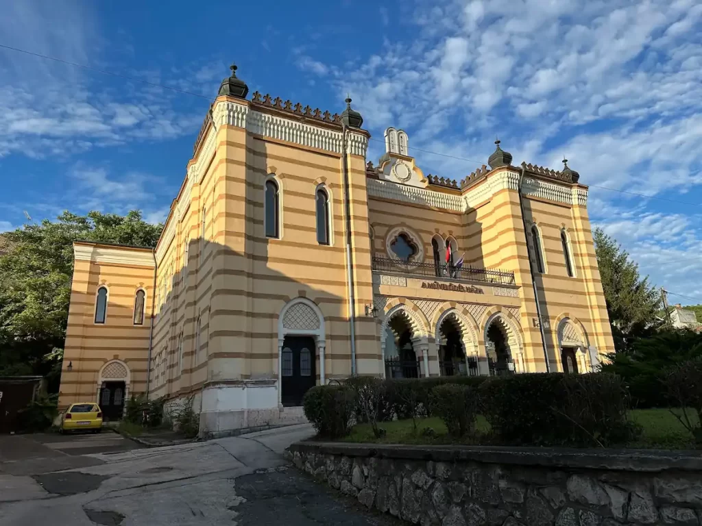 sinagoga esztergom